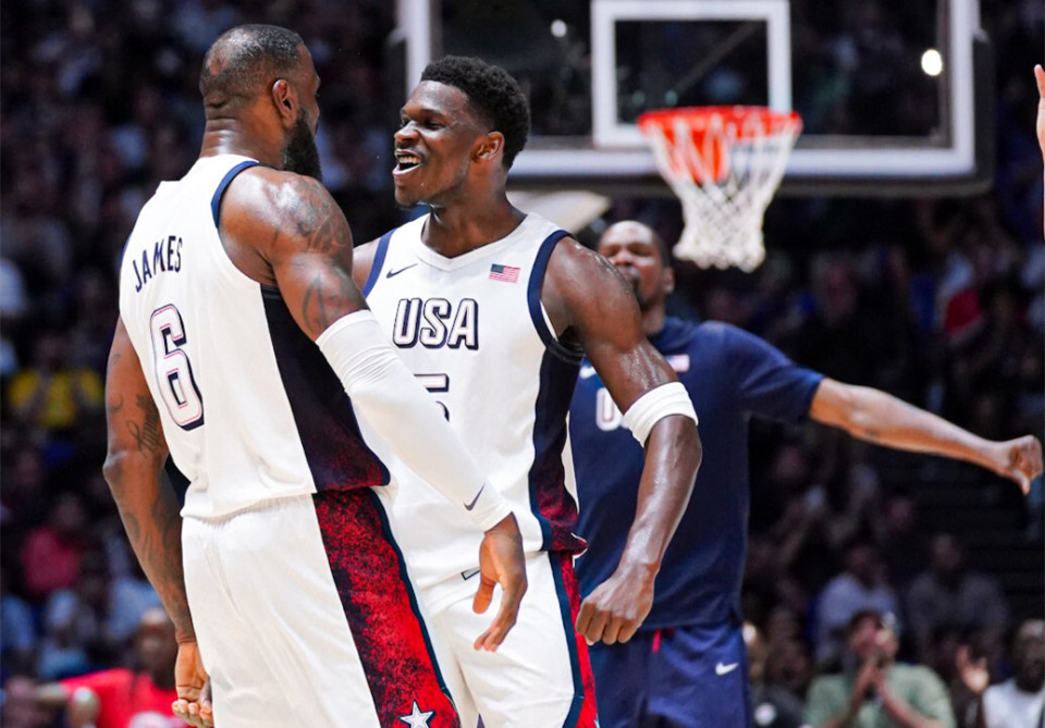 开云平台中国-詹姆斯意外战胜德国队，比赛局势复杂引爆全场！